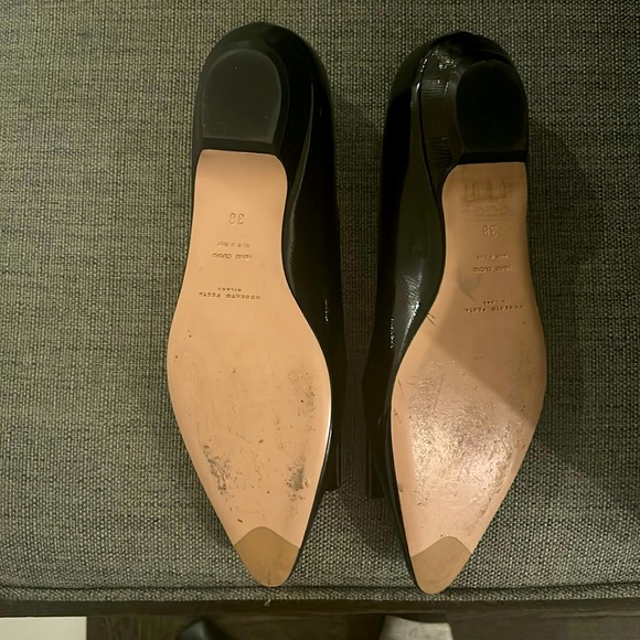 Roberto Festa, patent leather flat. Worn one time and extremely comfortable. - Picture 2 of 2